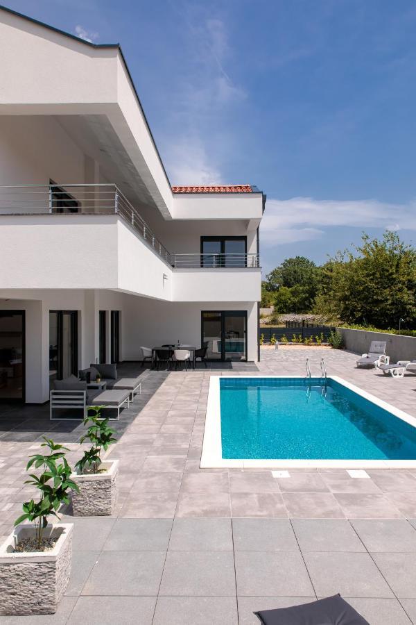 מאלינסקה Villa Graefin מראה חיצוני תמונה